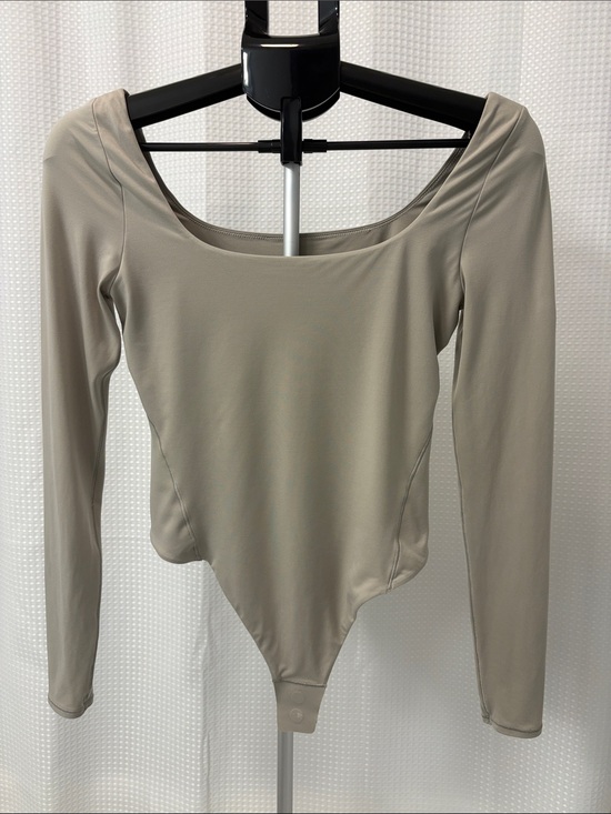 lululemon athletica Tops - Lululemon Wundermost Square Neck Bodysuit ~ Medium ~ Riverstone ~ Nulu